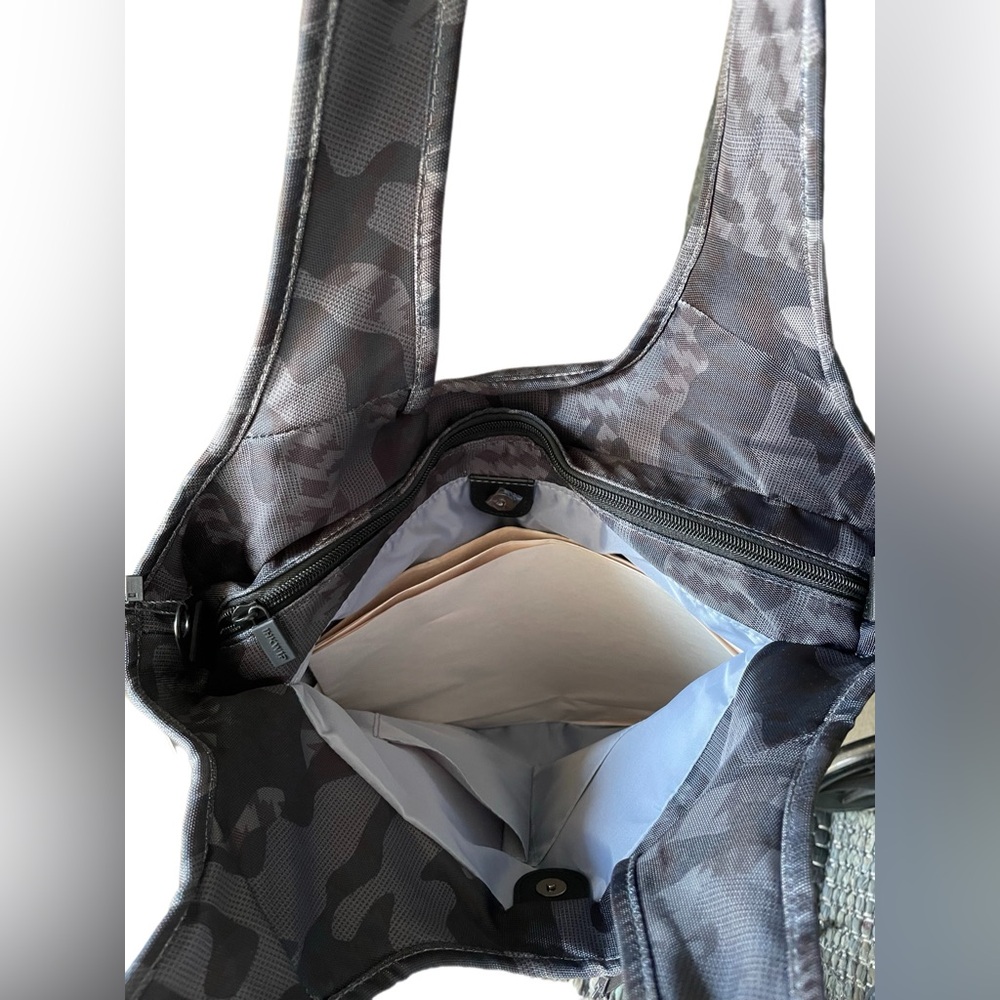 IHKWIP Everyday Shopper Tote Gray Camo - Picture 3 of 13